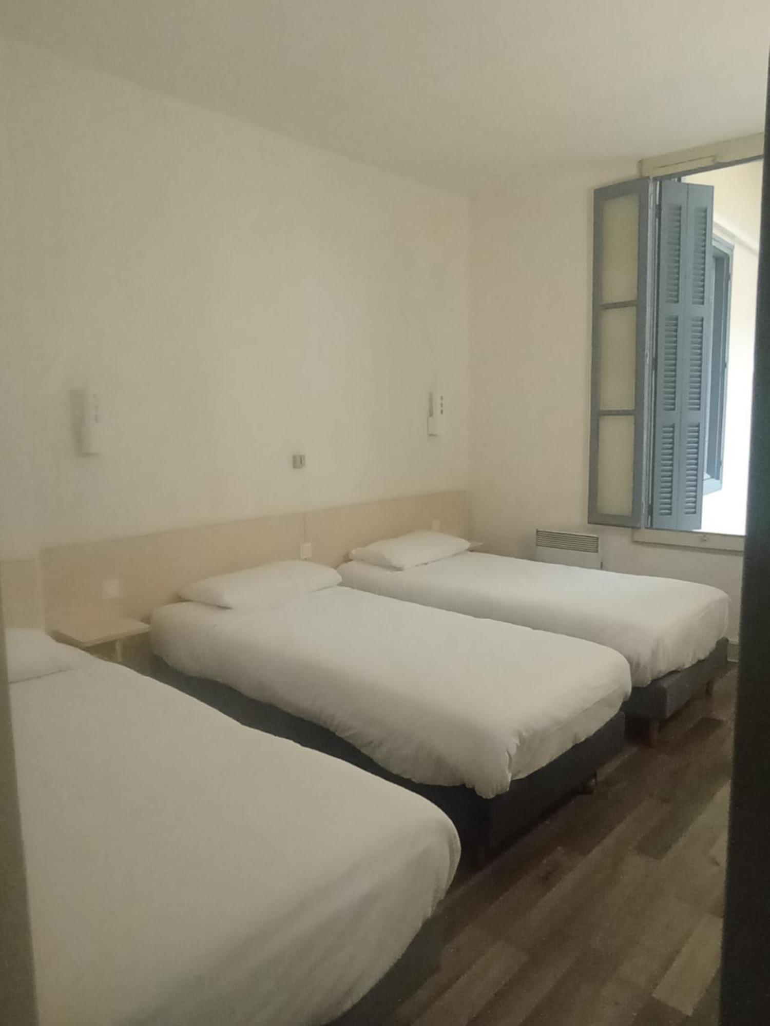 Hotel Croix Des Nordistes Lourdes Pokój zdjęcie