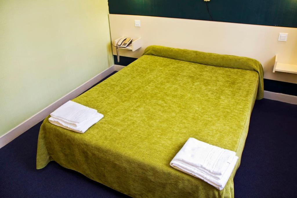 Hotel Croix Des Nordistes Lourdes Pokój zdjęcie
